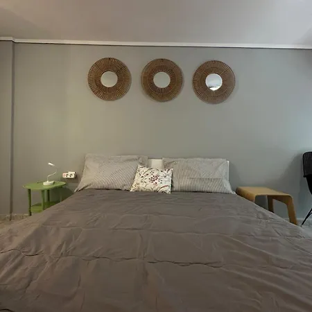 Modern Renovated Mezzanine 아파트 테살로니키