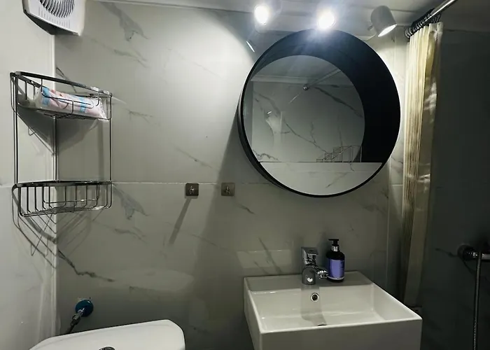 Modern Renovated Mezzanine * 테살로니키